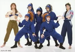 【中古】生写真(男性) 集合(7人)/横型・全身・衣装青・茶・青・腕組み・膝に手・キャラクターショット/「ミュージカル『忍たま乱太郎』第9弾再演 ～忍術学園陥落!夢のまた夢!?～」ブロマイド2セット購入特典