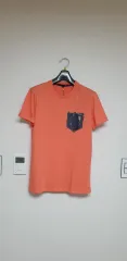 (未使用) GUESS ゲス 半袖 Tシャツ M オレンジ色 ユニセックス
