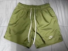 在庫処分) NIKE ハーフパンツ カーキ