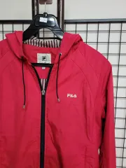 FILA(フィラ) ウィンドブレーカー ジップアップパーカー フード付き 95 スリムフィット