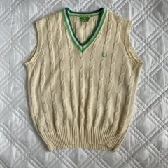 FRED PERRY 90 ' s cable knit vest