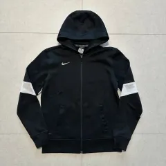 サイズ 100 Nike(ナイキ） トレーナー フード ジップアップ ブラック & ホワイト