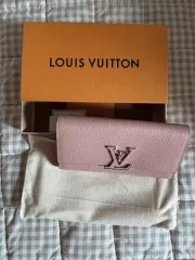 新品) ルイヴィトン カプシーヌ ウォレット ピンク