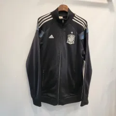 アディダス スペイン 必須アイテムジャージ ブラックシルバー トラックジャージ 105