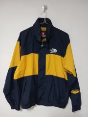 アメリカ メンズ THE NORTH FACE(ザ・ノース・フェイス) ジャンパーフロントガラス