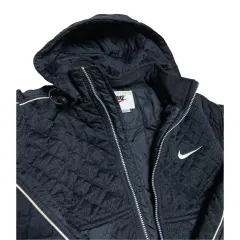 Nike(ナイキ） スウッシュ パーカー