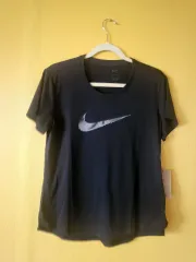 (新製品) ナイキ SWOOSH スウッシュ レディース ランニングトップ