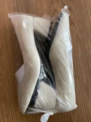 レディース スエード ミドルヒール 5cm 新品