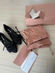 新品 ） MIU MIU(ミュウミュウ) リボン パンプス 37 サイズ 年末シーズン商品