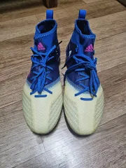 アディダス サッカーシューズ 新新品 240