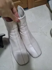 アンクルブーツ