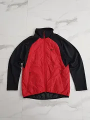 Nike(ナイキ） ジップアップ ジャケット