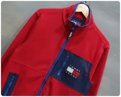 90s TOMMY JEANS(トミー ジーンズ ) ロゴ フリース ジップアップ ジャケット (男性 S ）