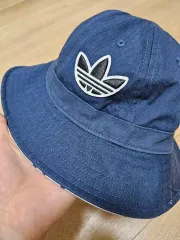 アディダス バケットハット リバーシブル