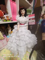 ビンテージ磁器人形