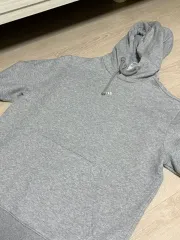 adidas(アディダス) 裏起毛 フード付きTシャツ