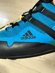 adidas(アディダス) スポーツシューズ