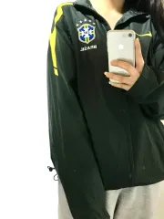 大隊長 ヴィンテージ Nike(ナイキ） ブラジル チャコール オーバーサイズ ウインドブレーカー