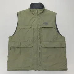 THE NORTH FACE(ザノースフェイス) リバーシブル ベスト （ 105 ）