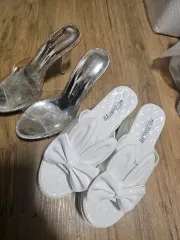 ヒールスリッパ