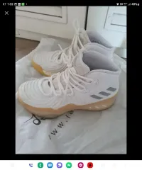 adidas(アディダス) スニーカー