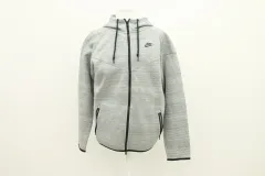 Nike(ナイキ） グレー フード付き ジップアップパーカー