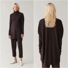 新品 (定価15万円) COS コス メリノウール タートルネック ニット S