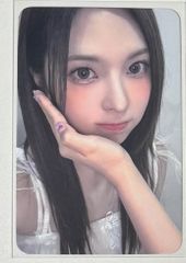 リアルな人物画 緑色イヤリング - メルカリ