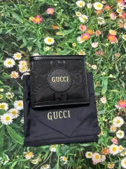 グッチ オフ ザ グリッド 二つ折り財布 ブラック