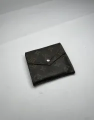 正規品バーバリー 財布を売っています