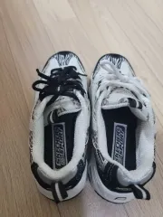 スケッチャーズスニーカー