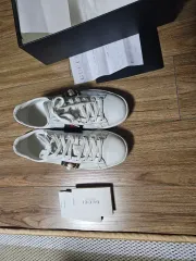 GUCCI スニーカー