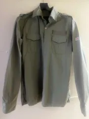 マウンテンパーカー シャツジャケット y2k ヴィンテージ カーキ シャツ