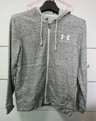 新品 ユニセックス UNDER ARMOUR(アンダーアーマー) フード付き ジップアップパーカー