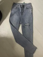 ダメージデニム スキニージーン