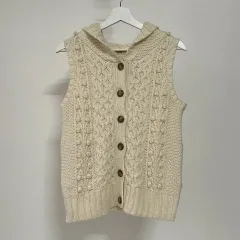 SHUCA knit Hoodie vest
