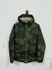 (152)Gap Kids(ギャップキッズ) カモフラ ウィンドブレーカー