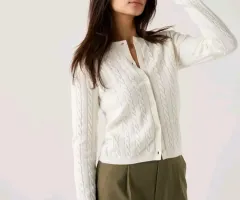 UNIQLO(ユニクロ) クルーネック ケーブル ニット カーディガン