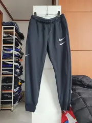 Nike(ナイキ） 厚い トレーナー ジョガーパンツ メンズ M