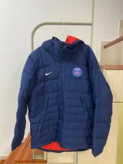 （ 105 ) ナイキ パリ サンジェルマン ダウンジャケット