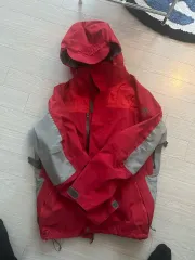 在庫処分) NIKE ACG ウィンドブレーカー XL