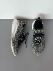 adidas(アディダス) アルファバウンス ランニングシューズ スニーカー