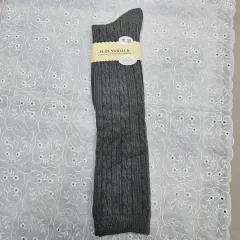 ケーブル編み グレー ニーハイソックス