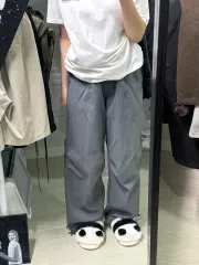 グレー ピンタック パンツ