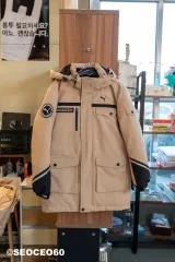 キッズ PUMA プーマ ベージュ ダウン 130サイズ