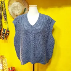 青 ニットベスト