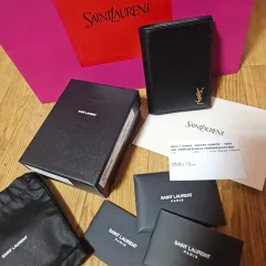 YVES SAINT LAURENT(イヴ・サンローラン) カードウォレット タイニー ミニ モノグラム 668736 ー 02G0W 1000 新品