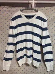 Tommy Hilfiger(トミーヒルフィガー) ヴィンテージ ストライプ Vネック ニット セーター