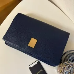 COURONNE(クロンヌ) ジャッキー クロスバック (クラッチバッグ可能)