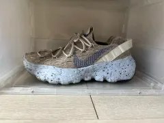 NIKE(ナイキ) スペース ヒッピー 04 260